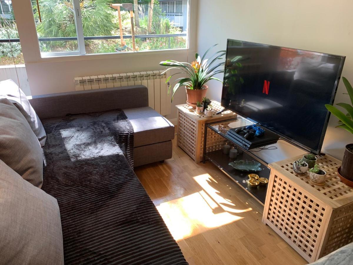 Garden Beautiful Cozy Flat , recent decorated. Apartment Londra Exterior foto